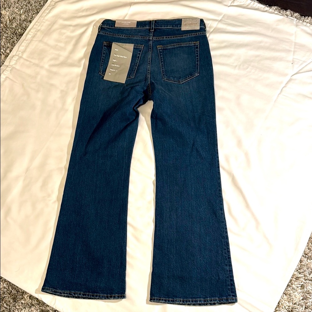 EVERLANE: HIGH RISE FLARE   SIZE 30   INSEAM 30
